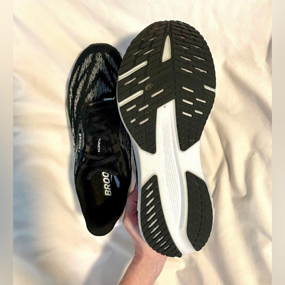 *NWOB* Brooks Launch 11 Shoes - Running/ Black~White -(1104501D087) - Mens Sz 8 - Picture 7 of 8